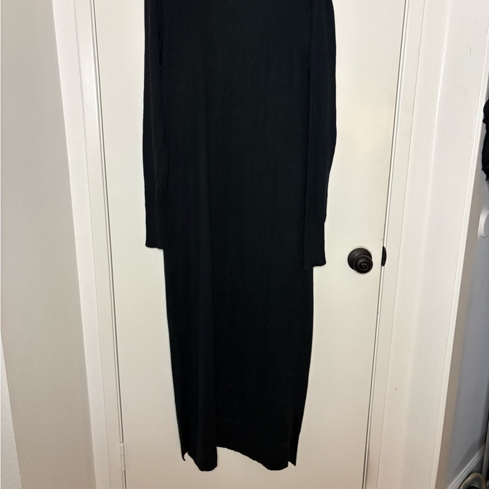 Old Navy Black Long Sleeve Cardigan Sweater - Picture 2 of 2